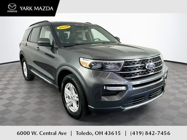 2020 Ford Explorer XLT 4WD photo