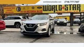 2020 Nissan Rogue Sport SV AWD photo