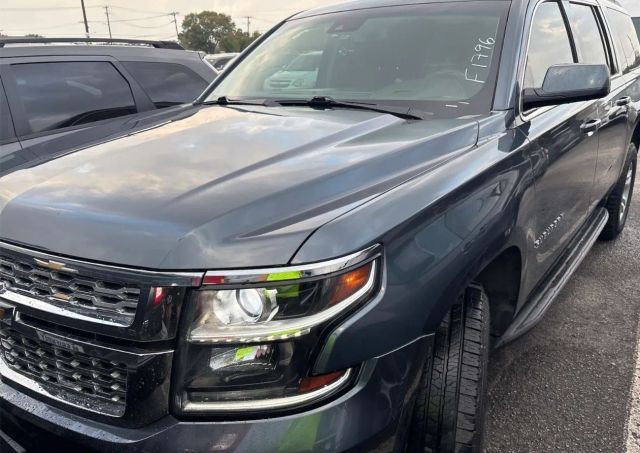 2020 Chevrolet Suburban LS RWD photo
