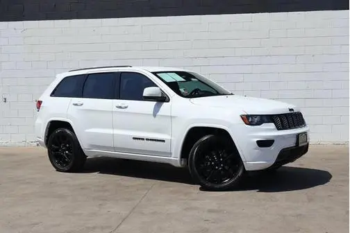 2020 Jeep Grand Cherokee Altitude 4WD photo