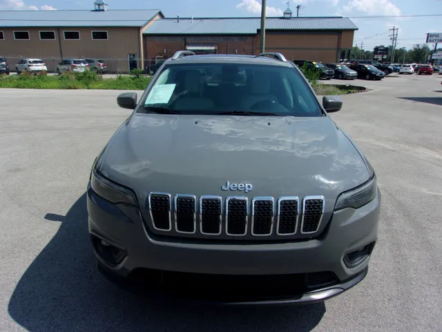 2020 Jeep Cherokee Latitude Plus 4WD photo