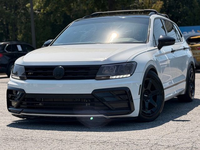 2020 Volkswagen Tiguan SE R-Line Black FWD photo