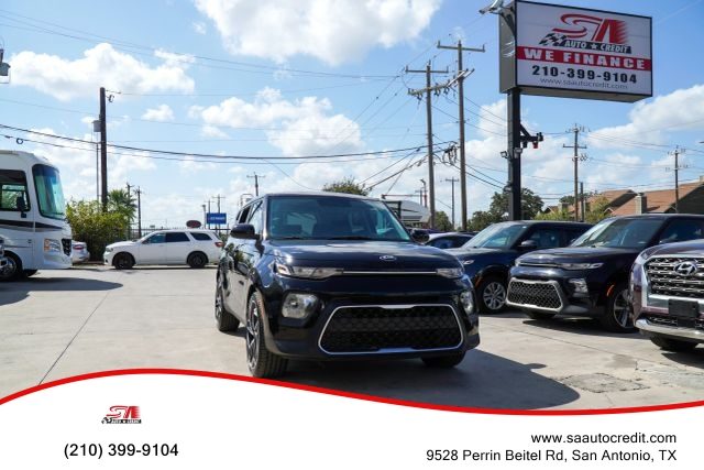 2020 Kia Soul LX FWD photo