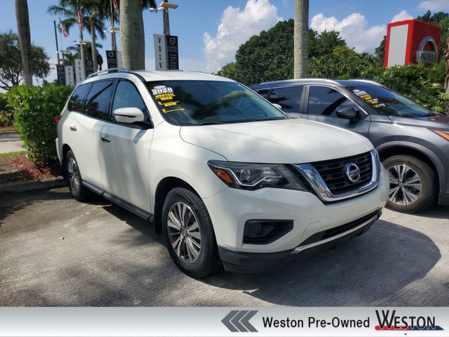 2020 Nissan Pathfinder S FWD photo