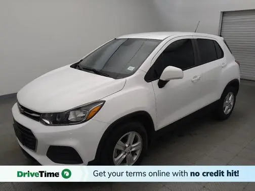 2020 Chevrolet Trax LS FWD photo