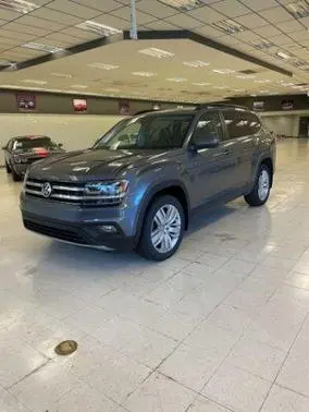 2020 Volkswagen Atlas 3.6L V6 SE w/Technology FWD photo
