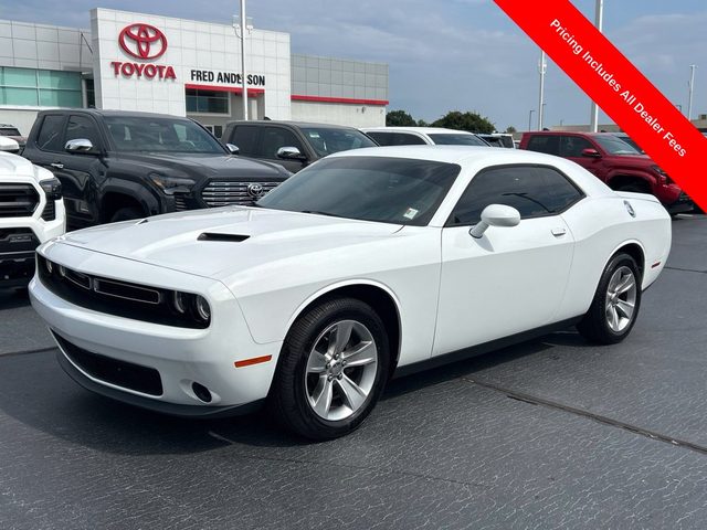 2020 Dodge Challenger SXT RWD photo