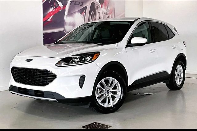 2020 Ford Escape SE AWD photo