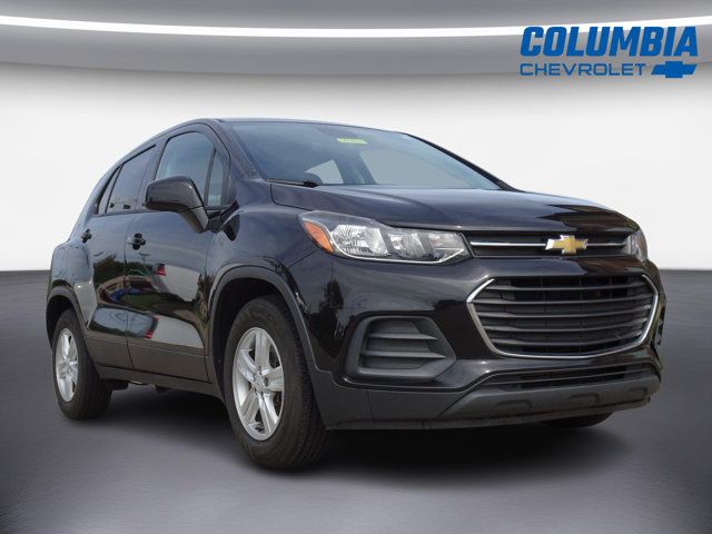 2020 Chevrolet Trax LS FWD photo