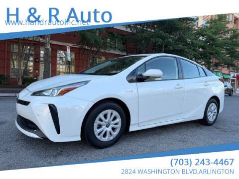 2020 Toyota Prius LE FWD photo