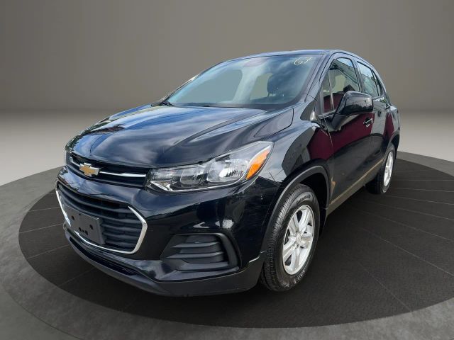 2020 Chevrolet Trax LS FWD photo