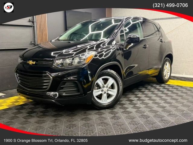 2020 Chevrolet Trax LS FWD photo