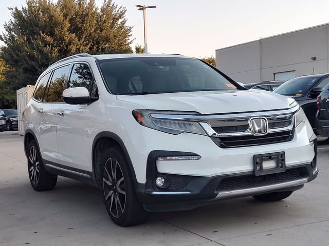 2020 Honda Pilot Touring 8-Passenger AWD photo