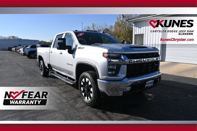 2020 Chevrolet Silverado 3500HD LT 4WD photo