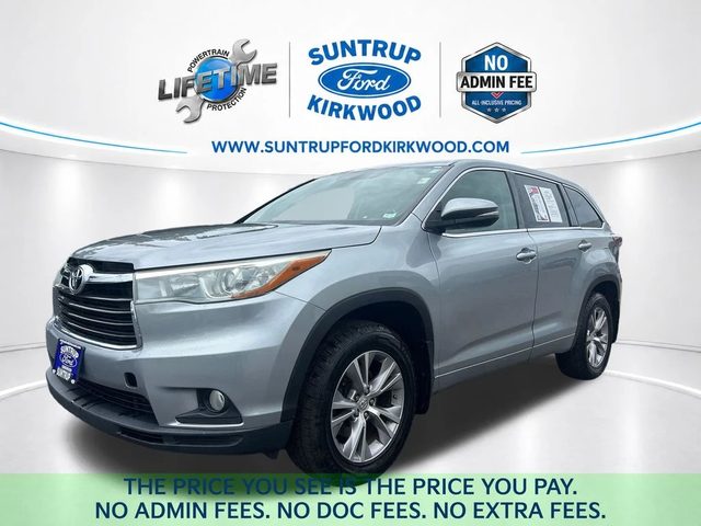 2015 Toyota Highlander AWD photo