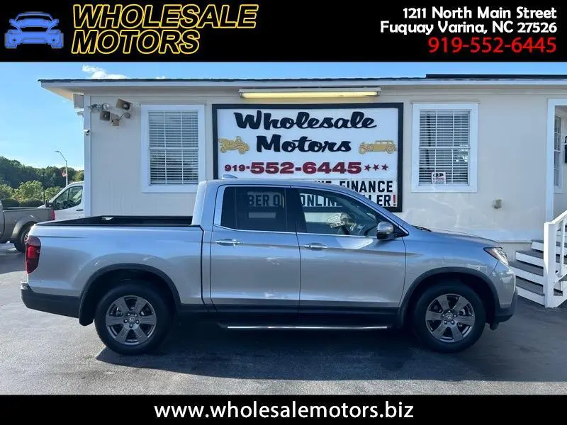 2020 Honda Ridgeline RTL-E AWD photo