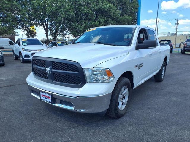 2019 Ram 1500 SLT 4WD photo
