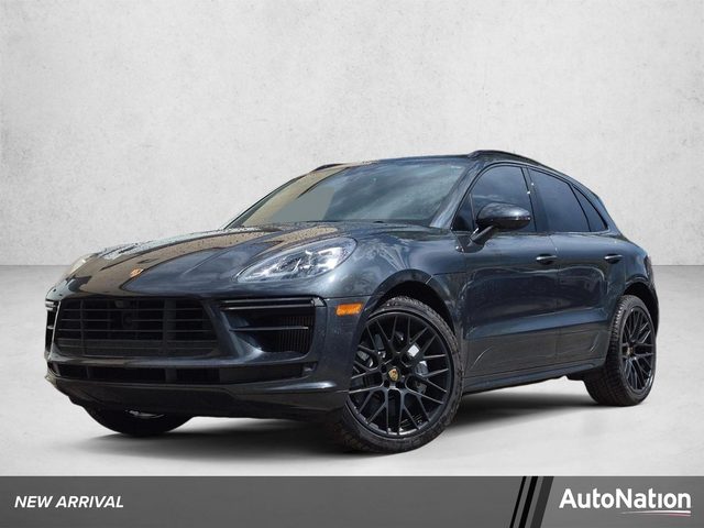 2020 Porsche Macan Turbo AWD photo