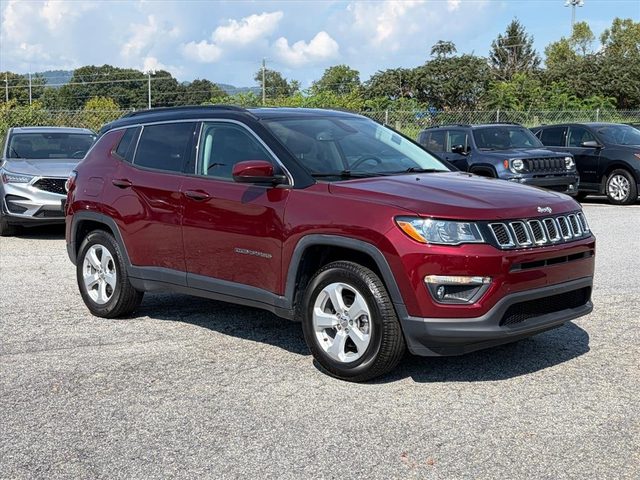2020 Jeep Compass Latitude 4WD photo