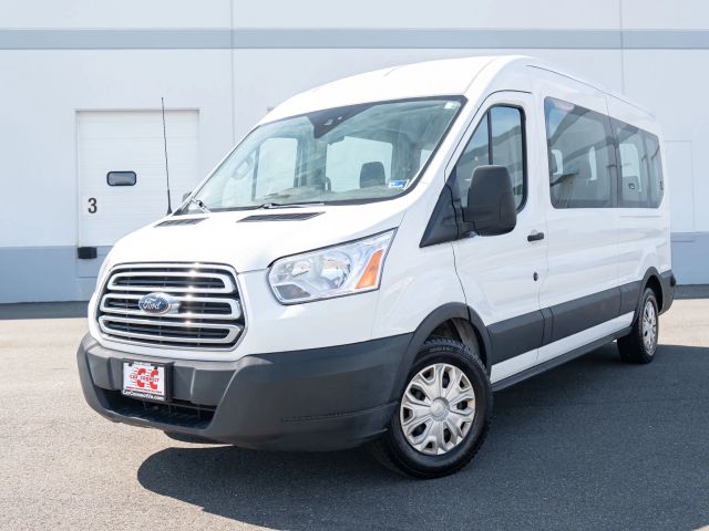 2019 Ford Transit Passenger Wagon XLT RWD photo