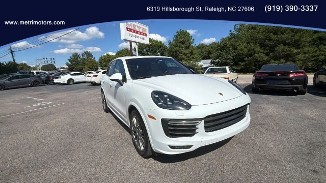 2017 Porsche Cayenne GTS AWD photo