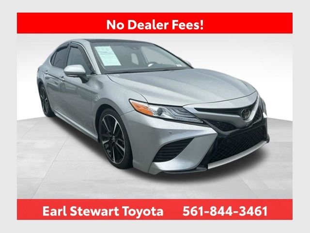 2020 Toyota Camry XSE V6 FWD photo