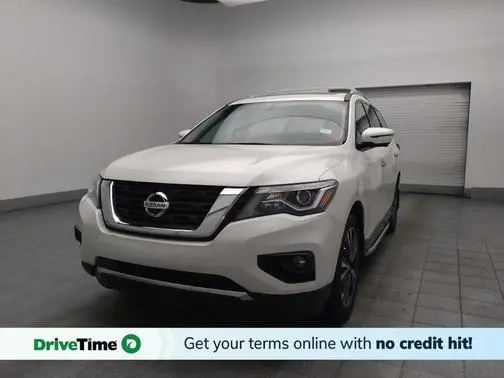 2020 Nissan Pathfinder Platinum FWD photo