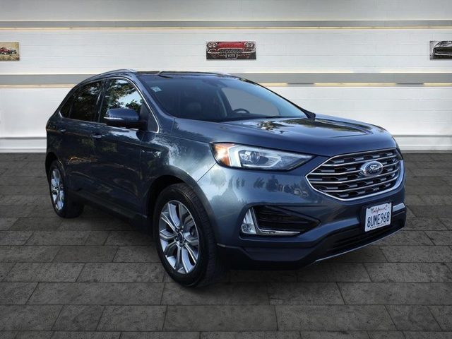 2019 Ford Edge Titanium FWD photo