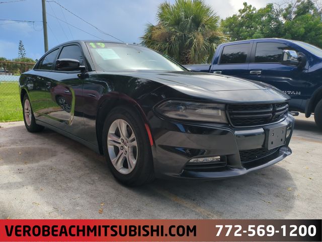 2019 Dodge Charger SXT RWD photo