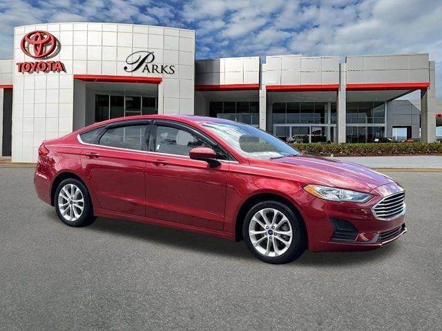 2020 Ford Fusion SE FWD photo