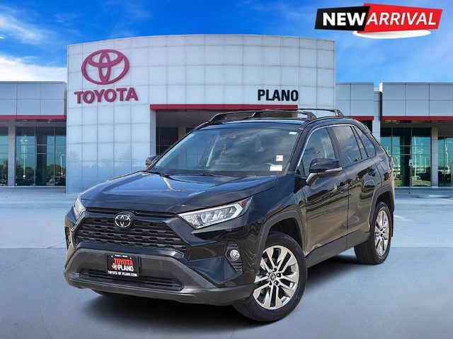 2020 Toyota RAV4 XLE Premium FWD photo