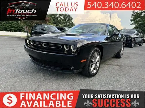 2020 Dodge Challenger SXT AWD photo