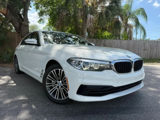 2020 BMW 5 Series 530i RWD photo