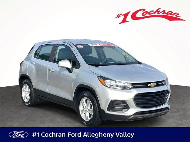 2020 Chevrolet Trax LS FWD photo