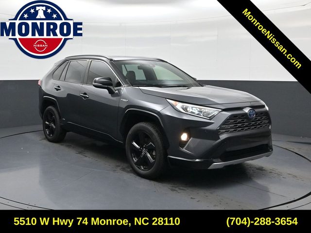2020 Toyota RAV4 Hybrid XSE AWD photo