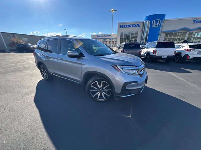 2020 Honda Pilot Touring 8-Passenger AWD photo