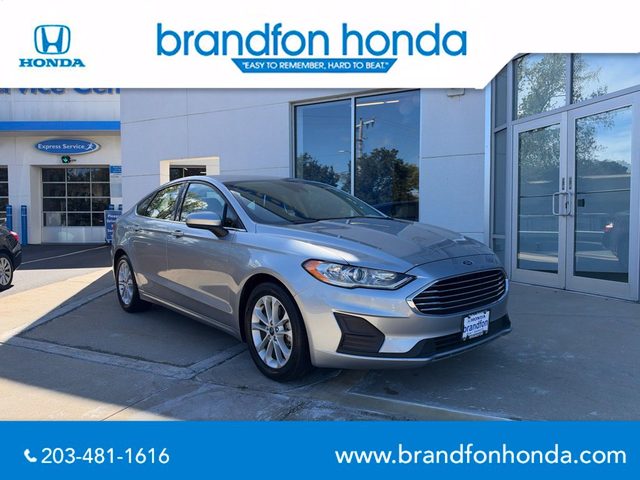 2020 Ford Fusion SE FWD photo