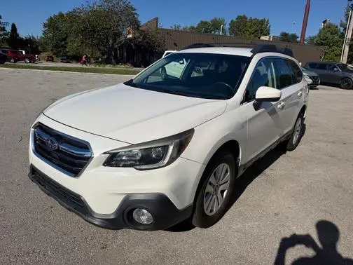 2018 Subaru Outback Premium AWD photo
