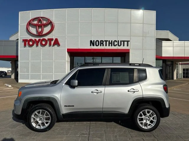 2020 Jeep Renegade Latitude 4WD photo