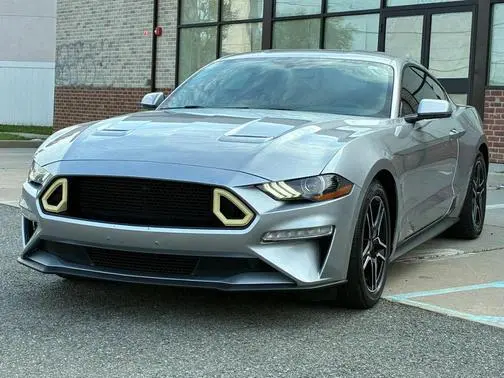 2020 Ford Mustang EcoBoost RWD photo