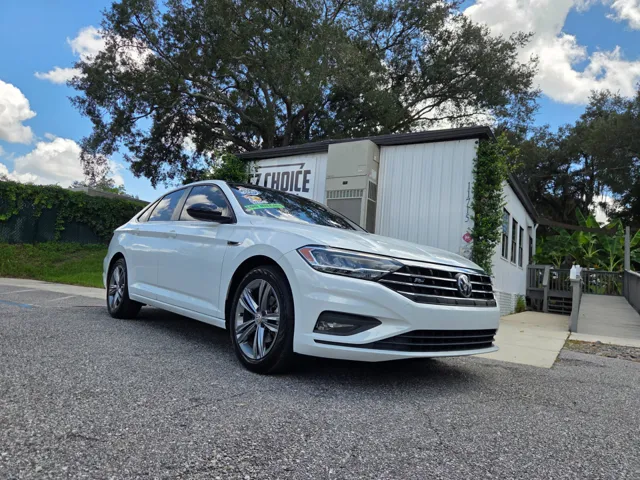 2020 Volkswagen Jetta R-Line FWD photo