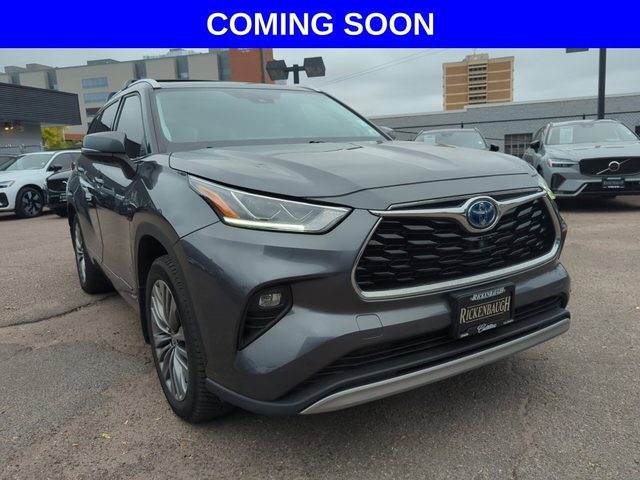 2020 Toyota Highlander Hybrid Platinum AWD photo