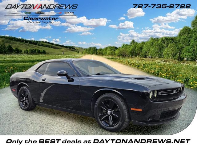 2019 Dodge Challenger SXT RWD photo