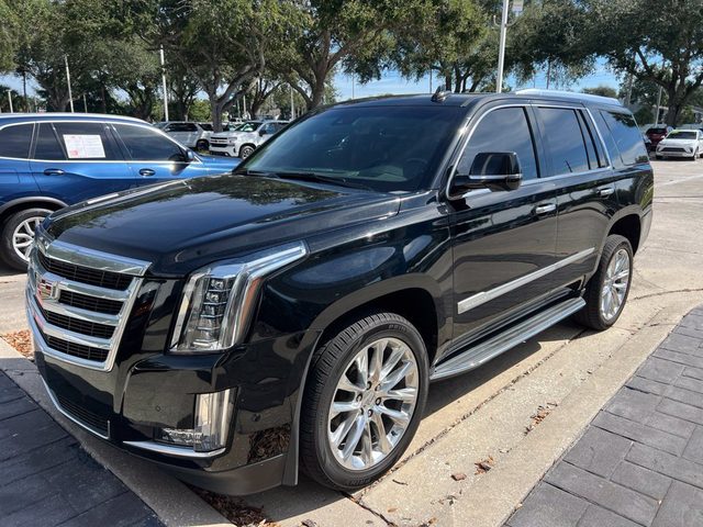2020 Cadillac Escalade Luxury RWD photo
