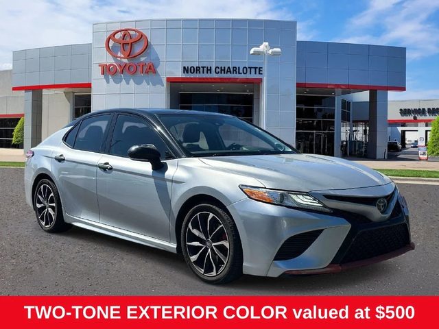 2020 Toyota Camry XSE V6 FWD photo