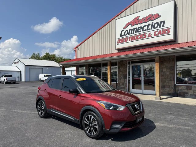 2020 Nissan Kicks SR FWD photo