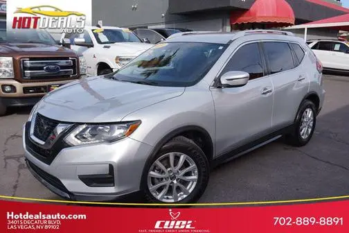 2020 Nissan Rogue SV FWD photo