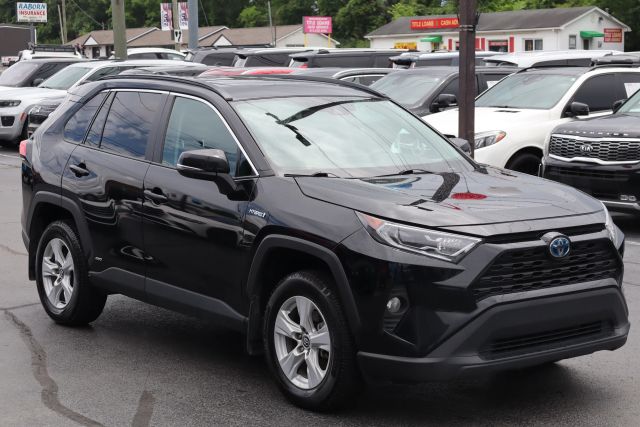 2020 Toyota RAV4 Hybrid XLE AWD photo