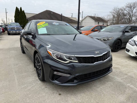 2020 Kia Optima SE FWD photo