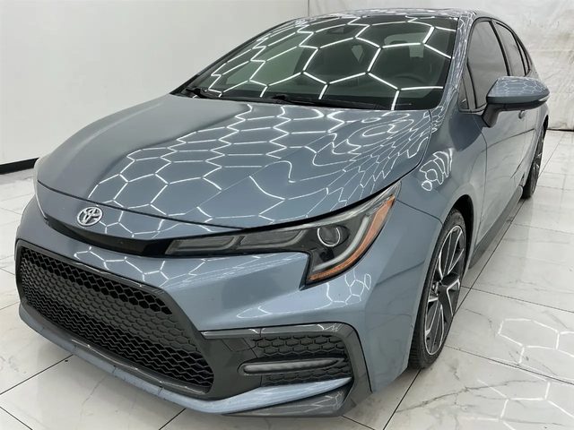 2020 Toyota Corolla SE FWD photo